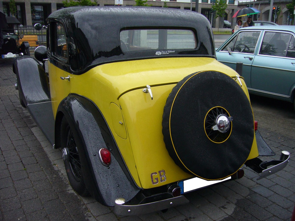 Heckansicht eines Bentley 3.5 Litre Saloon. 1933 - 1936. Mülheim an der Ruhr am 22.05.2016.