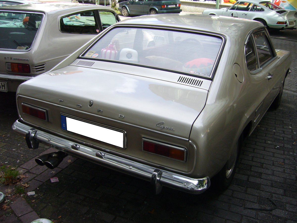 Heckansicht eines Ford Capri I 1500 XL. 1969 - 1973. Dukes of Downtown am 09.09.2017 in Essen-Rüttenscheid.