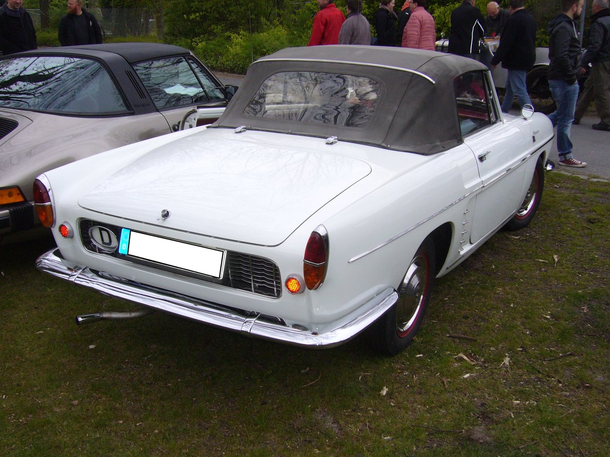 Heckansicht eines Renault Floride Cabriolet. 1959 - 1963. Oldtimertreffen Hörstel-Riesenbeck am 01.05.2017.