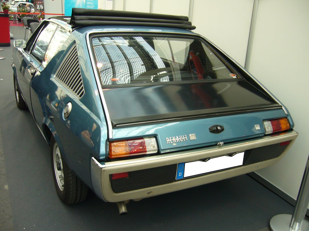 Heckansicht eines Renault R17 TL aus dem Modelljahr 1978. Techno Classica Essen am 14.04.2019.