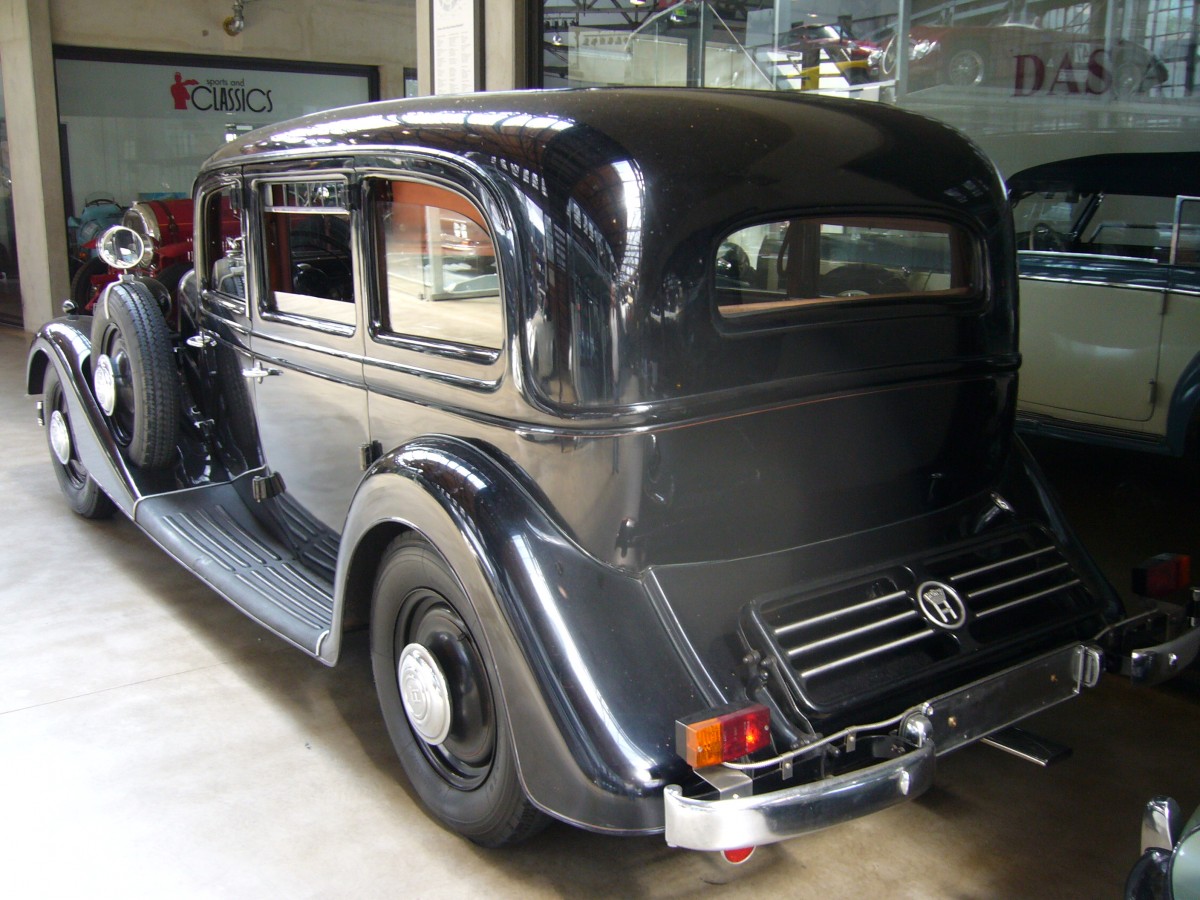 Heckansicht einer Horch 830 BL Pullman-Limousine. 1935 - 1940. Classic Remise Düsseldorf am 24.08.2014.