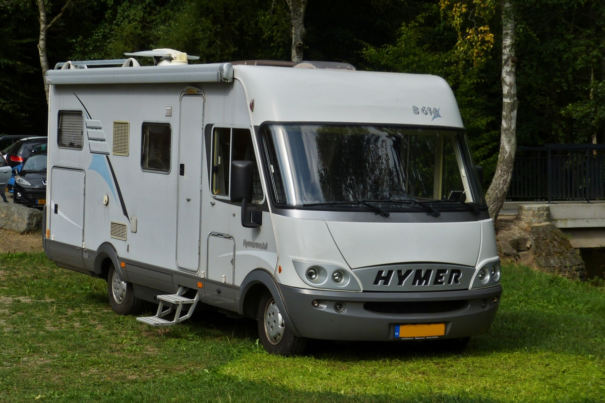 Hymermobil B614 Camper, aufgenommen während einem Spaziergang. 08.2022