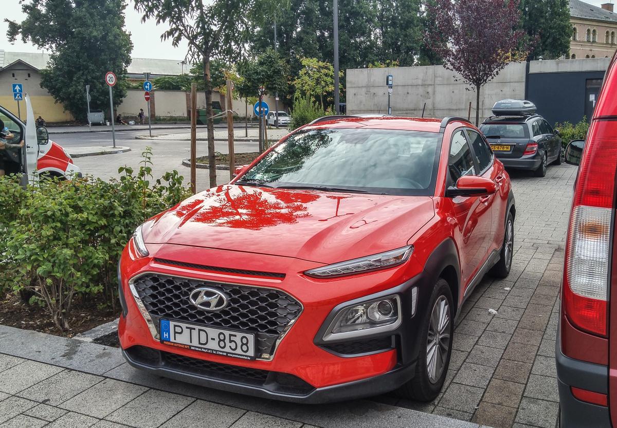 Hyundai Kona in Orange am 28.07.2018, Budapest.