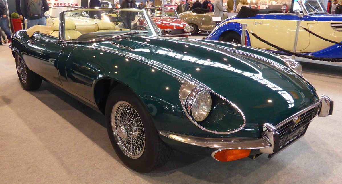 =Jaguar E, Bj. 1974, 5307 ccm, 269 PS, gesehen bei den Retro Classics in Stuttgart, 03-2019