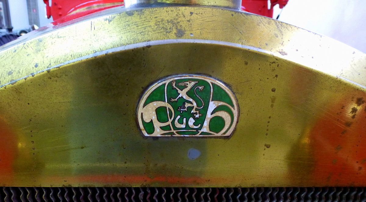 Johann Puch AG sterreich, Logo am Khler eines Oldtimer-LKW, gebaut von 1920-23, Juli 2016