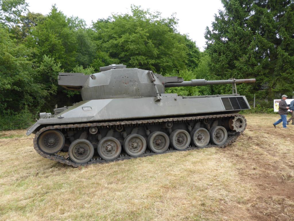 Kugelturmpanzer bei einer Ausstellung des Fördervereins der WTD 41 in Trier am 05.07.2014