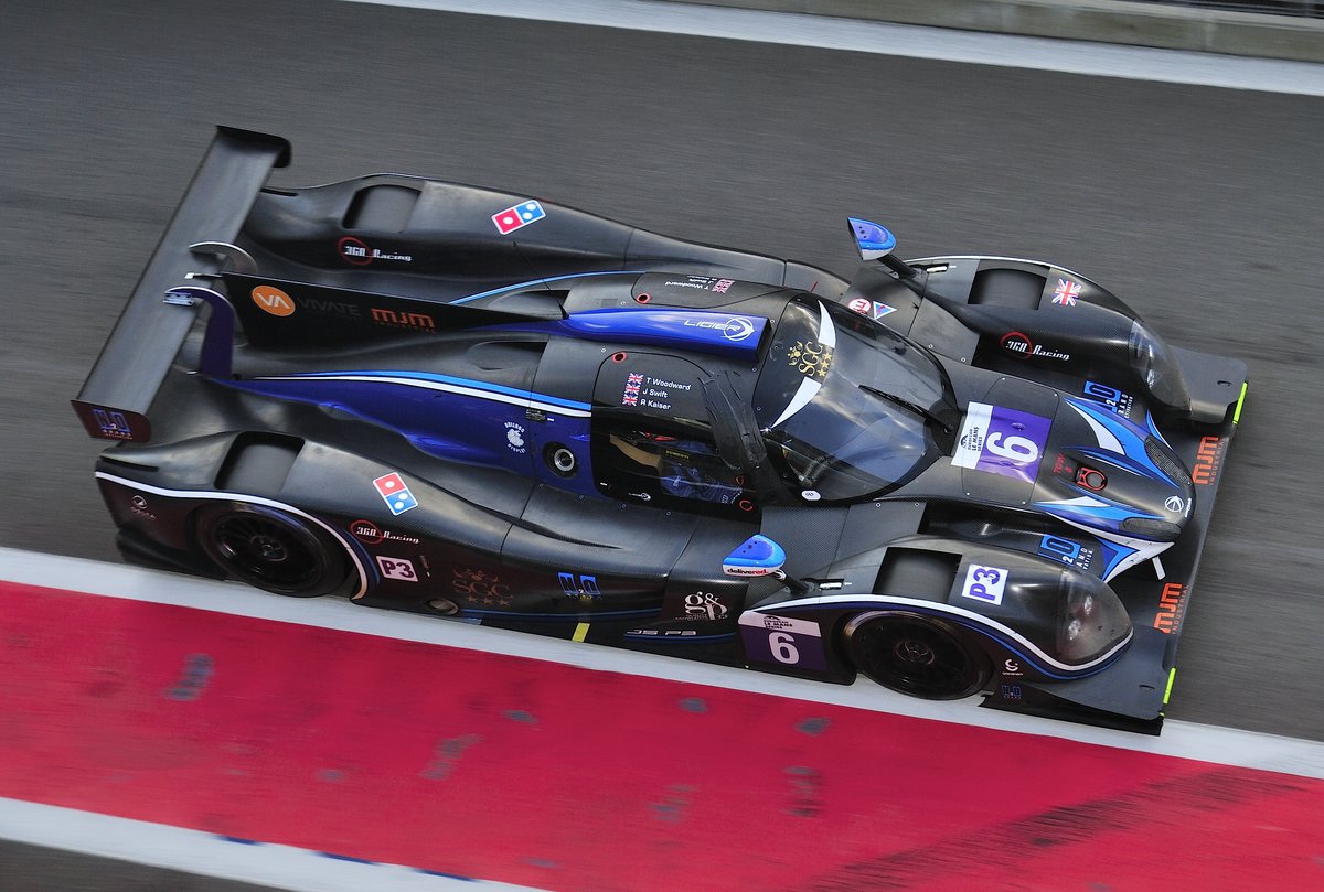 LMP3, Ligier JS P3 - Nissan Nr.6 360 RACING, bei der European Le Mans Series am 25.9.2016 in Spa Francorchamp. Aufnahme von der Frei zugänglichen Dachterrasse der Boxen