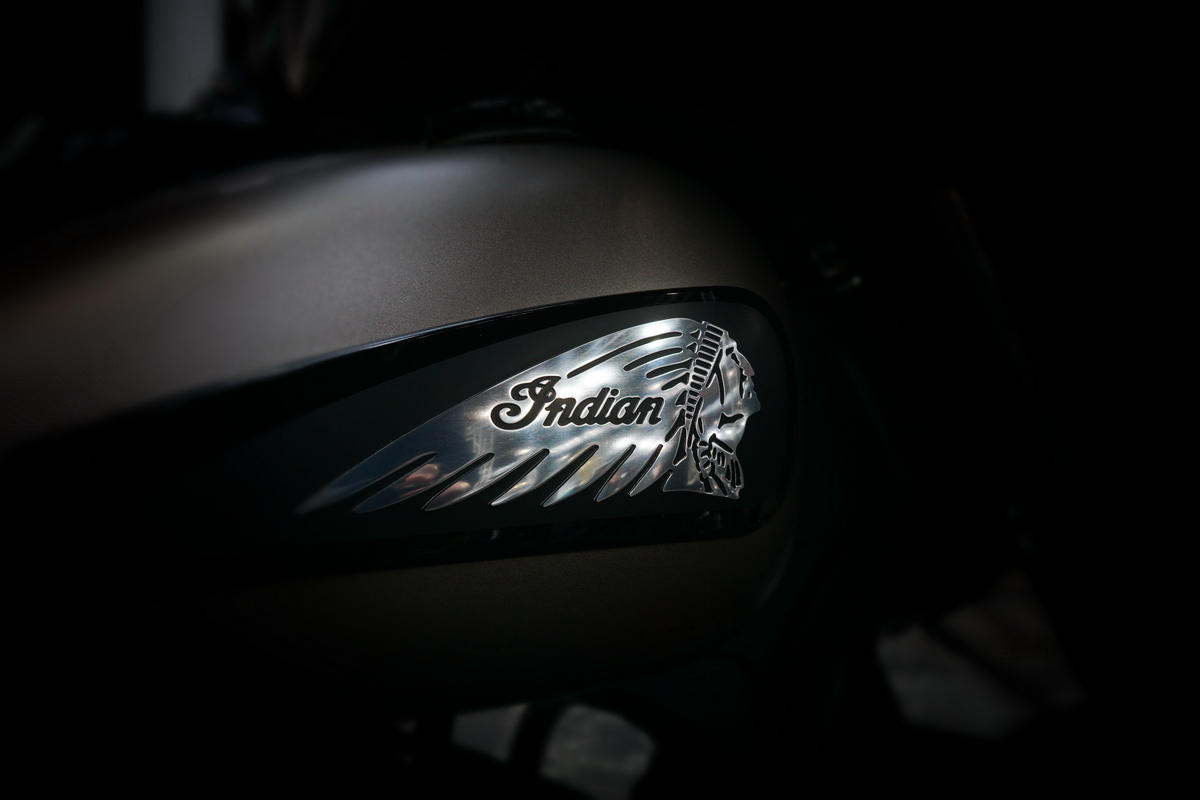 Logo auf dem Tank eines Indian Motorrad. Foto: Berliner Motorrad Tage, BMT, 08.02.2019
