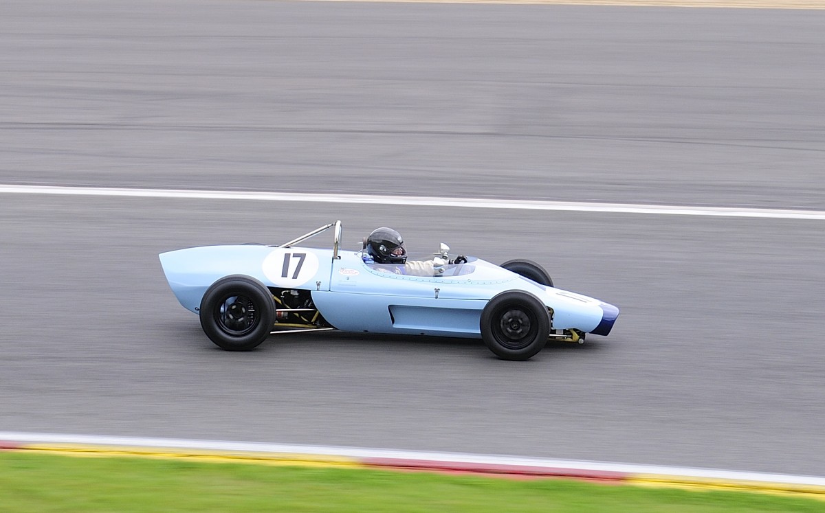 LOLA Mk3, Bj.1961, am 19.Sep.2015 beim Rahmenrennen der 6h Classic , Class 10 - Pre 1966 1.5 litre 4 cylinder Formula 1 cars, Historic Grand Prix Cars Association