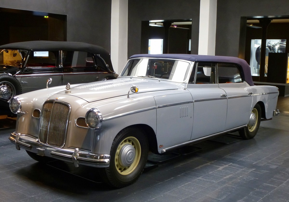 MaybachSW 38/42, Ponton-Cabriolet, Baujahr 1938, 6-Zyl.Reihenmotor, 4197ccm, 140PS, Maybach-Museum Neumarkt, Aug.2014