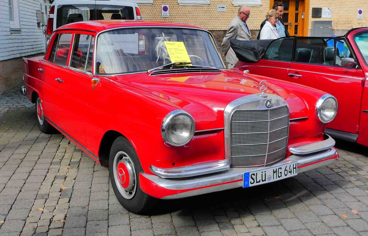 =MB 190 D, Bj. 1964, 1974 ccm, 55 PS, ausgestellt beim Sockenmarkt in Lauterbach, 09-2018

