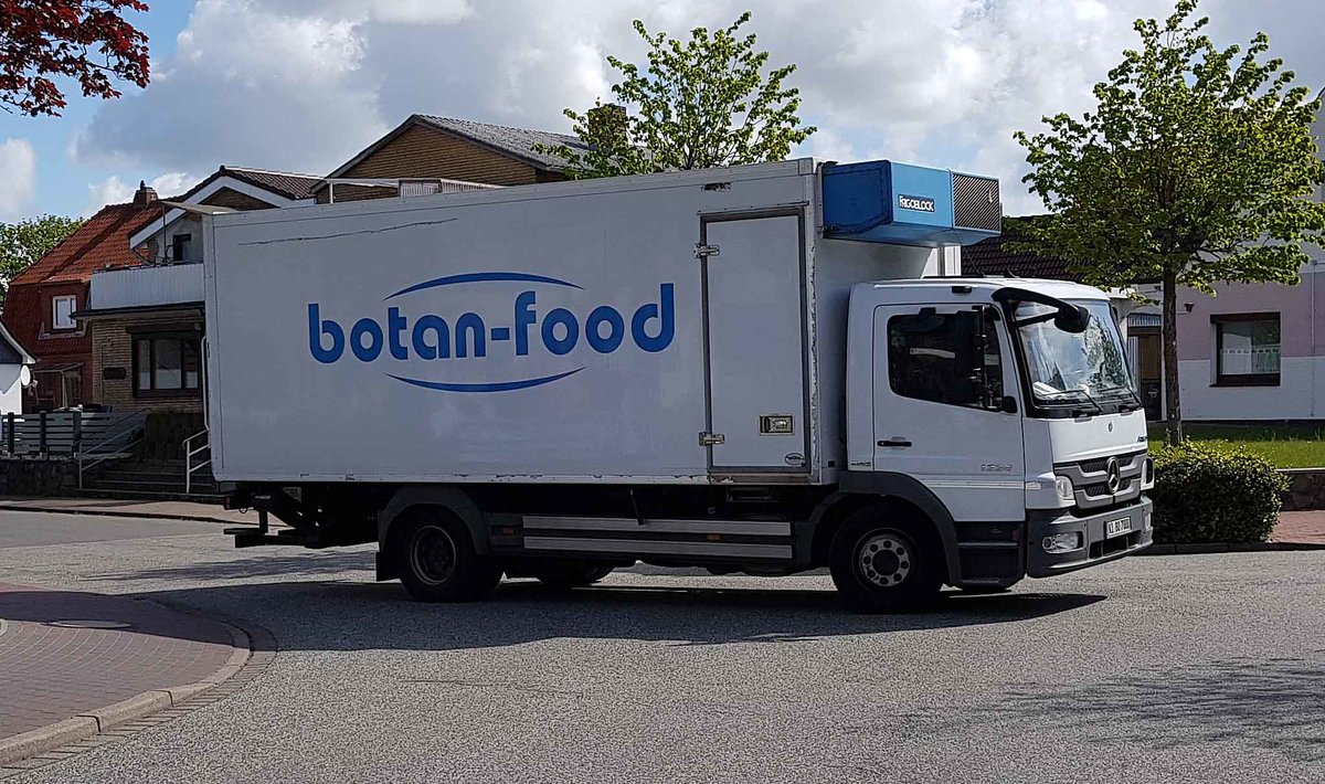 =MB Atego von  botan-food  unterwegs in Büsum im Mai 2019 