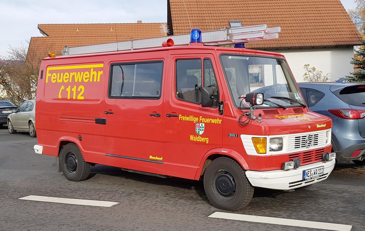 =MB T 1 Modell 310 der Feuerwehr WALDBERG eingesetzt beim Adventsmarkt in Langenleiten, 11-2019
