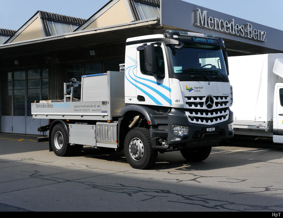 Mercedes Actros Abschleppwagen der Zuger Verkehrsbetriebe in Zug am 24.08.2019