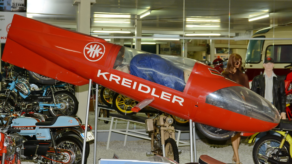 Mit der Kreidler Zigarre wurde 1965 verschiedene Rekorde aufgestellt, unter anderem in Utah (USA) eine Geschwindigkeit von 210,634 km/h in der 50cm³-Klasse. (Auto- und Technikmuseum Sinsheim, Dezember 2014)