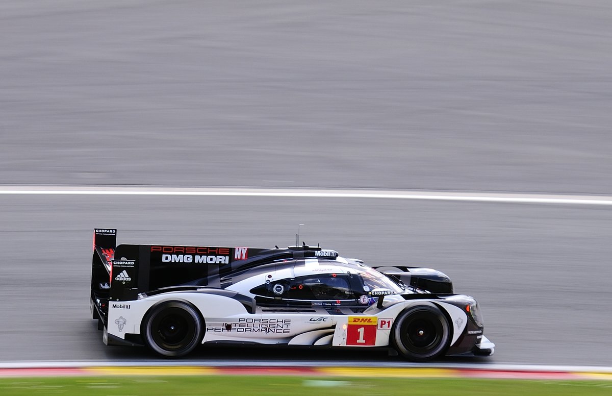Mitzieher des Langstrecken Weltmeister Nr.1, Porsche Team, Porsche 919 Hybrid LMP1.  Fahrer: Timo Bernhard, Mark Webber, Brendon Hartley am 7.5.2016 bei der FIA WEC 6h Spa Francorchamps