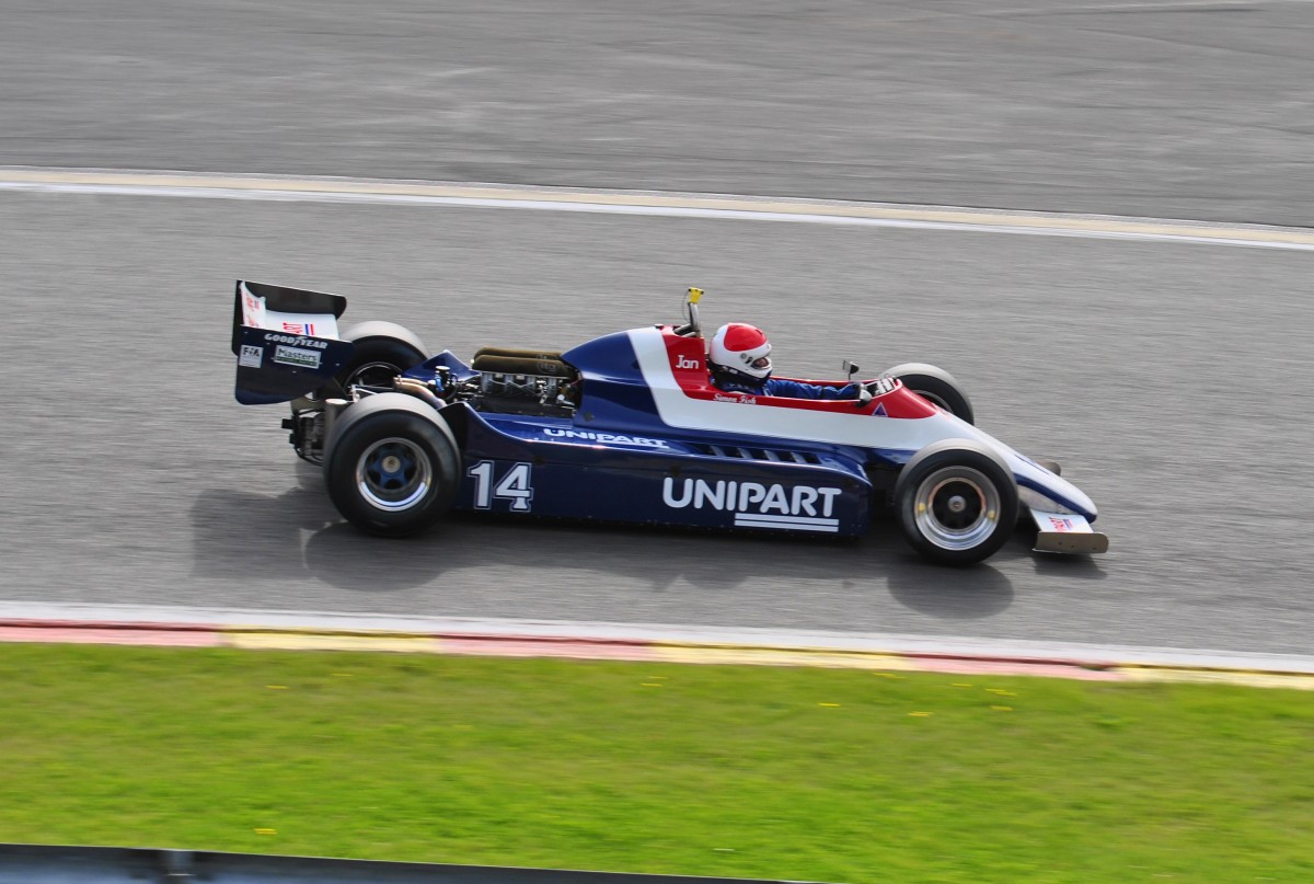 Mitzieher vom ENSIGN N180 Bj.:1980. Beim FIA Masters Historic Formula One Championship, am 21.9.13 in Spa Francorchamps.