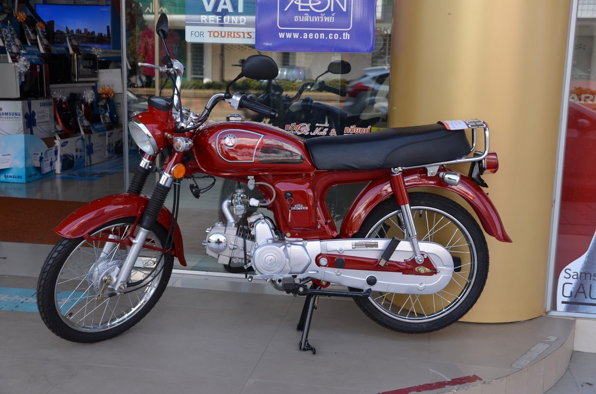 Motorrad, fabrikneu, Chiang Rai, Thailand, Januar 2015