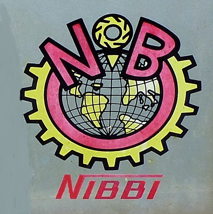 NB NIBBI, Logo am Khler eines Schmalspurtraktors aus Italien, Baujahr 1988, Mai 2016