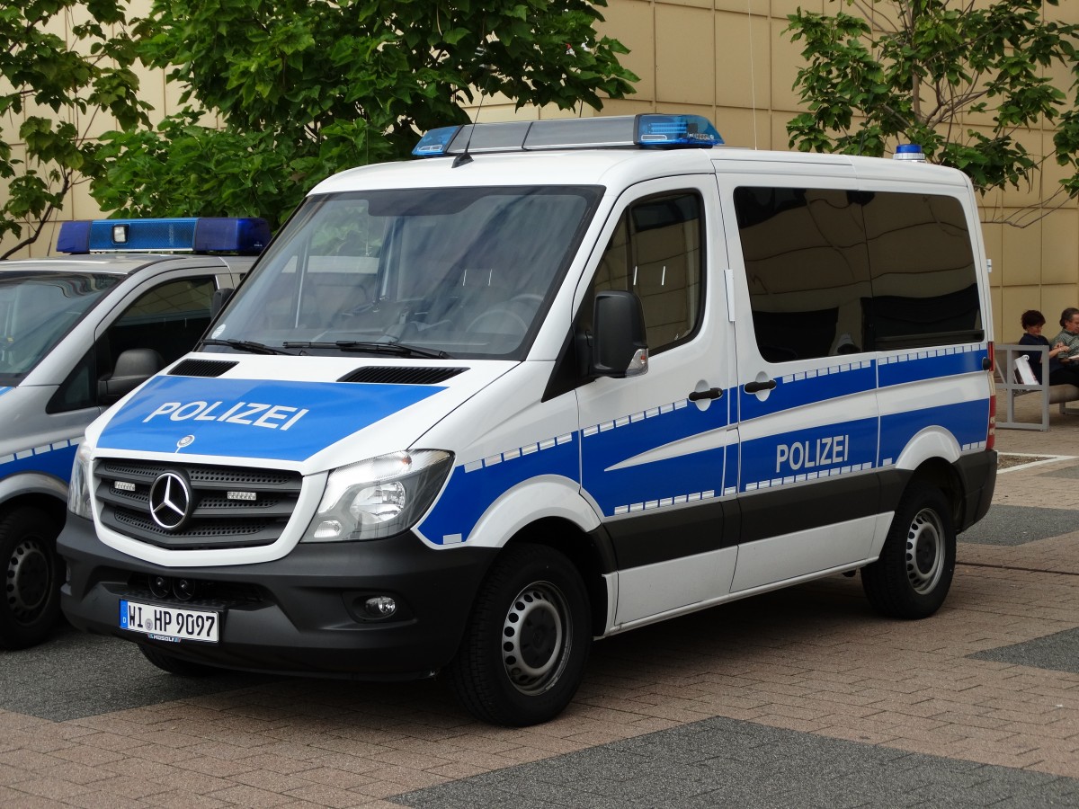 Neuer Polizei Hessen Mercedes Benz Sprinter Am 260915 Auf Der Iaa In