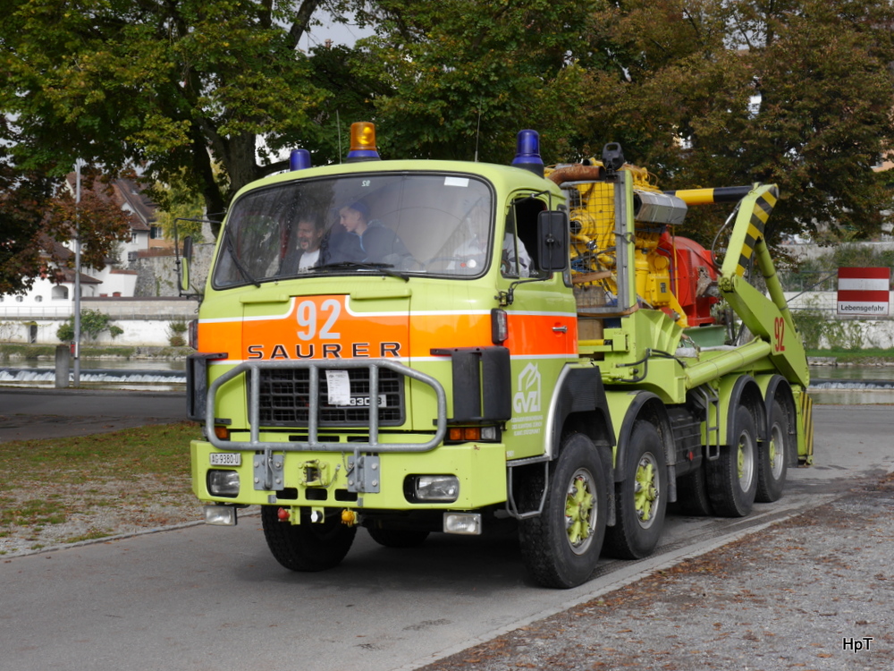 Oldtimer LKW Saurer D330B unterwegs in Bremgarten AG am 18.10.2014