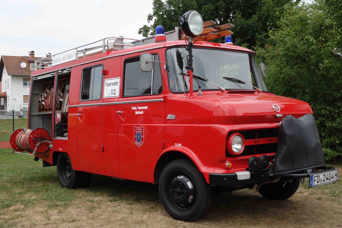 Opel Blitz, Bj. 1971, ist ein von der Historik-AG restauriertes Fahrzeug der Freiwilligen Feuerwehr Marbach. Ausgestellt anl.  Tag der offenen Tür , veranstaltet von der Freiwilligen Feuerwehr 36100 Petersberg-Marbach im Juli 2015