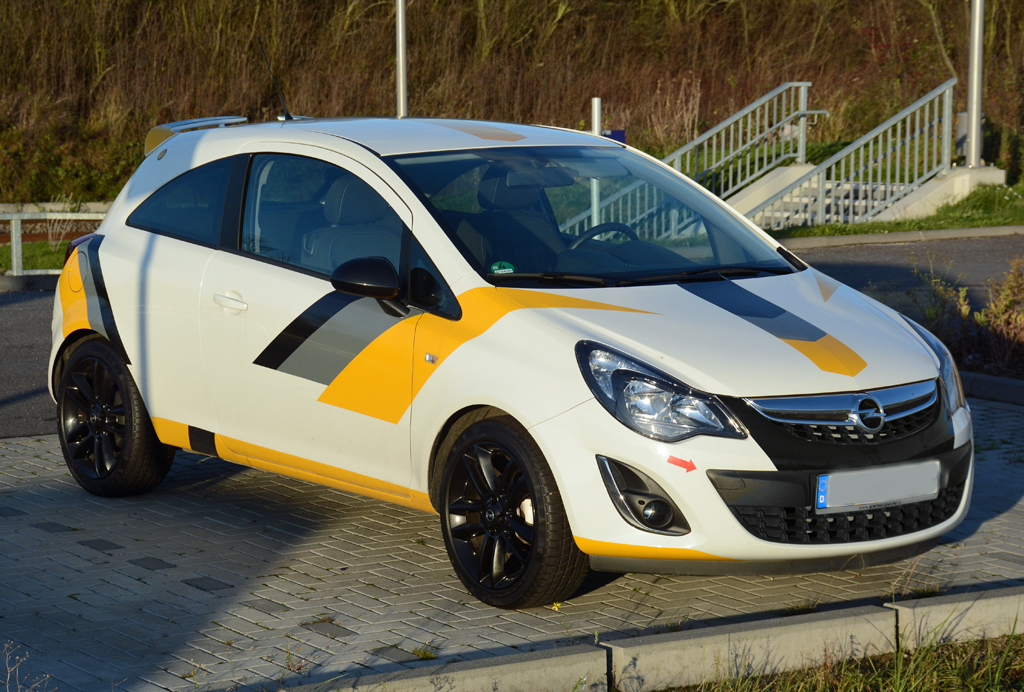 Opel Corsa in Rheinbach - 28.11.2015