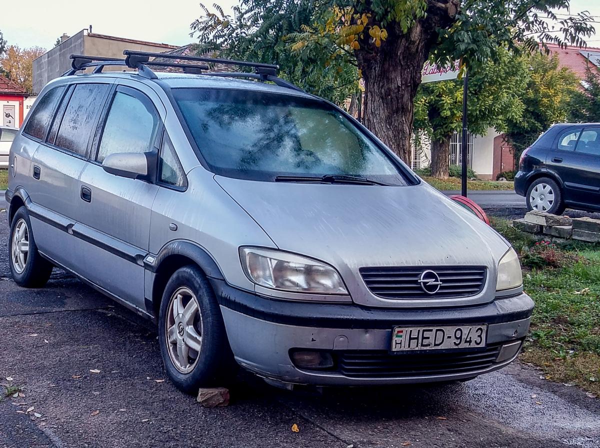 Opel Zafira Mk1. Foto: November, 2019.