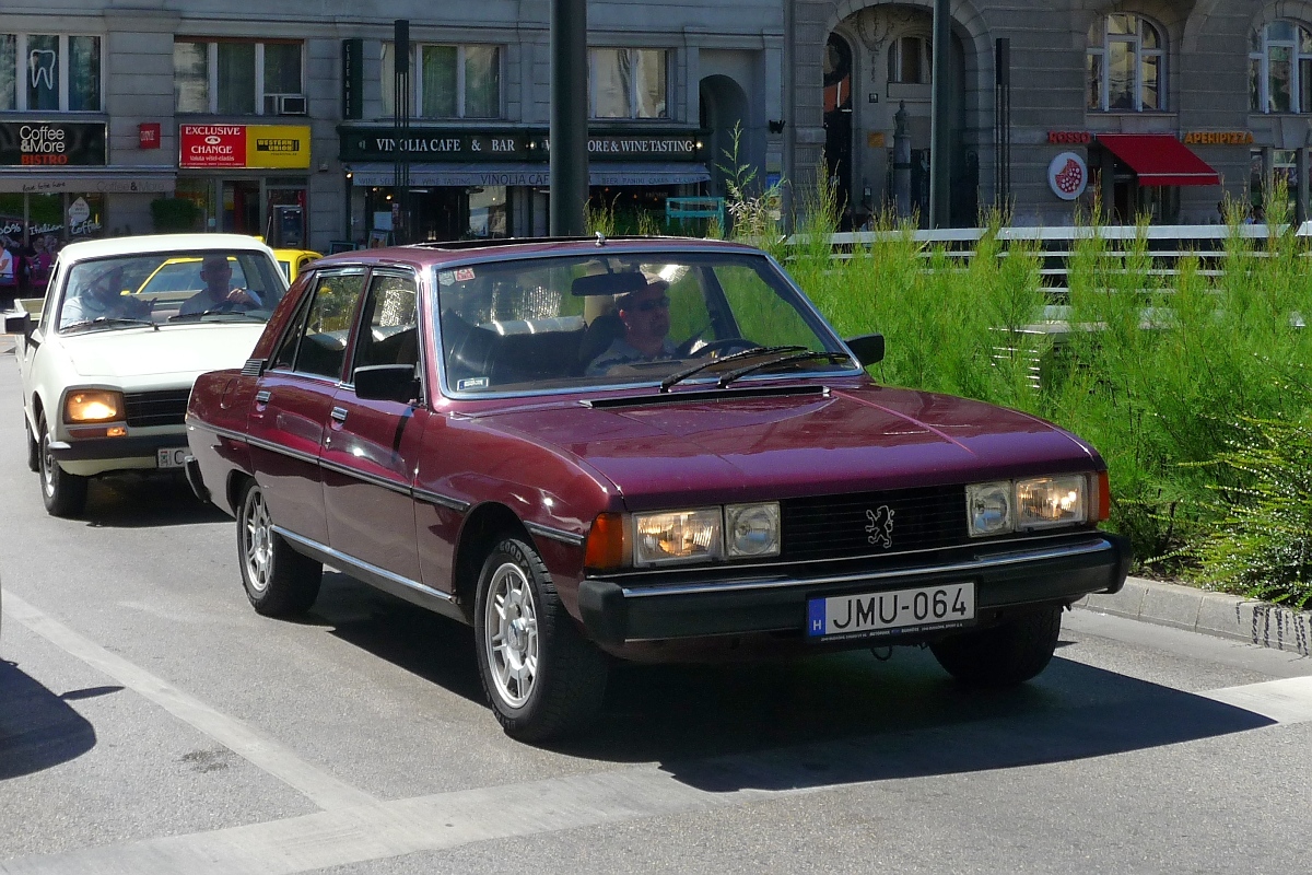 Peugeot 604 in Budapest, 18.6.2016