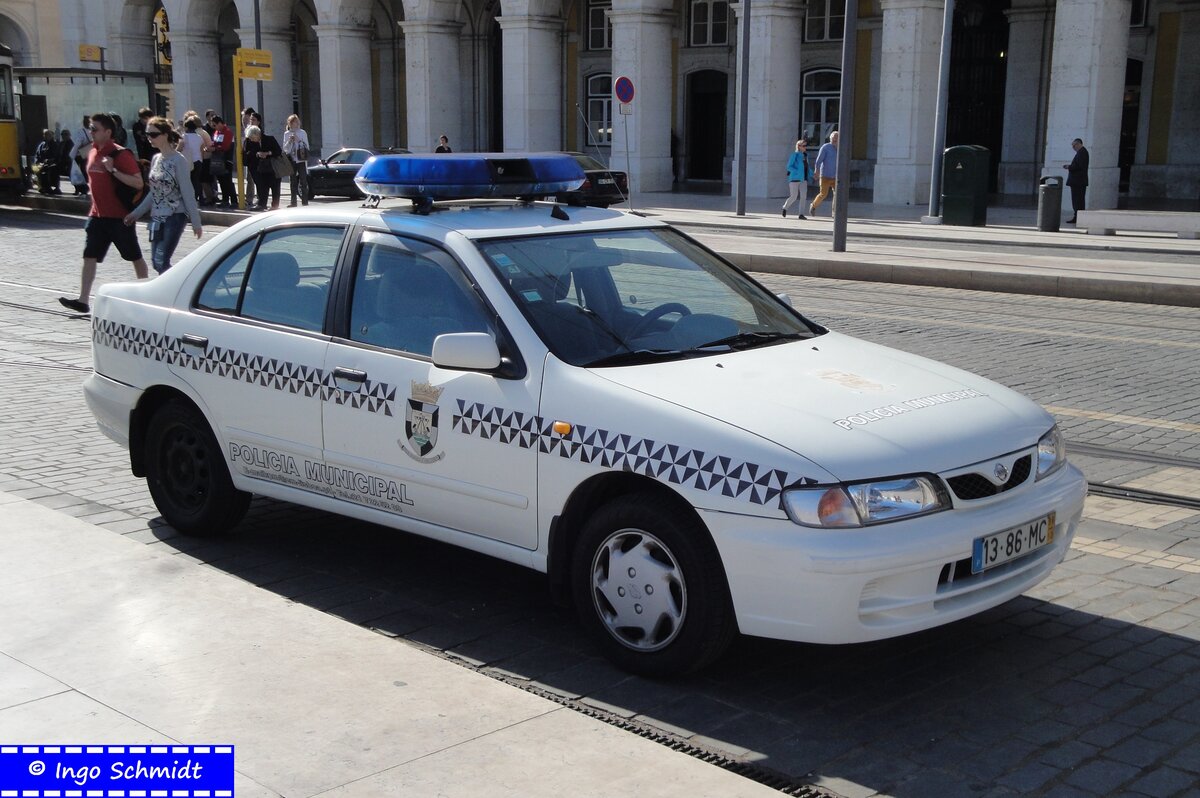 Policia Municipal - Municipio de Lisboa | 13-86-MC | Nissan Almera | 28.04.2015 in Lissabon