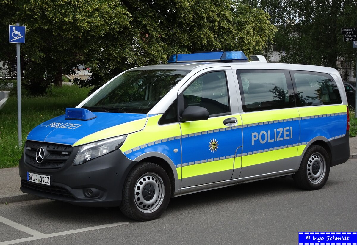 Polizei Baden-Württemberg | Polizeipräsidium Stuttgart | BWL 4-1913 | Mercedes-Benz Vito | 17.06.2018 in Stuttgart