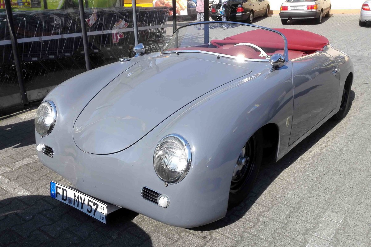 =Porsche 356 gesehen in Künzell im April 2018