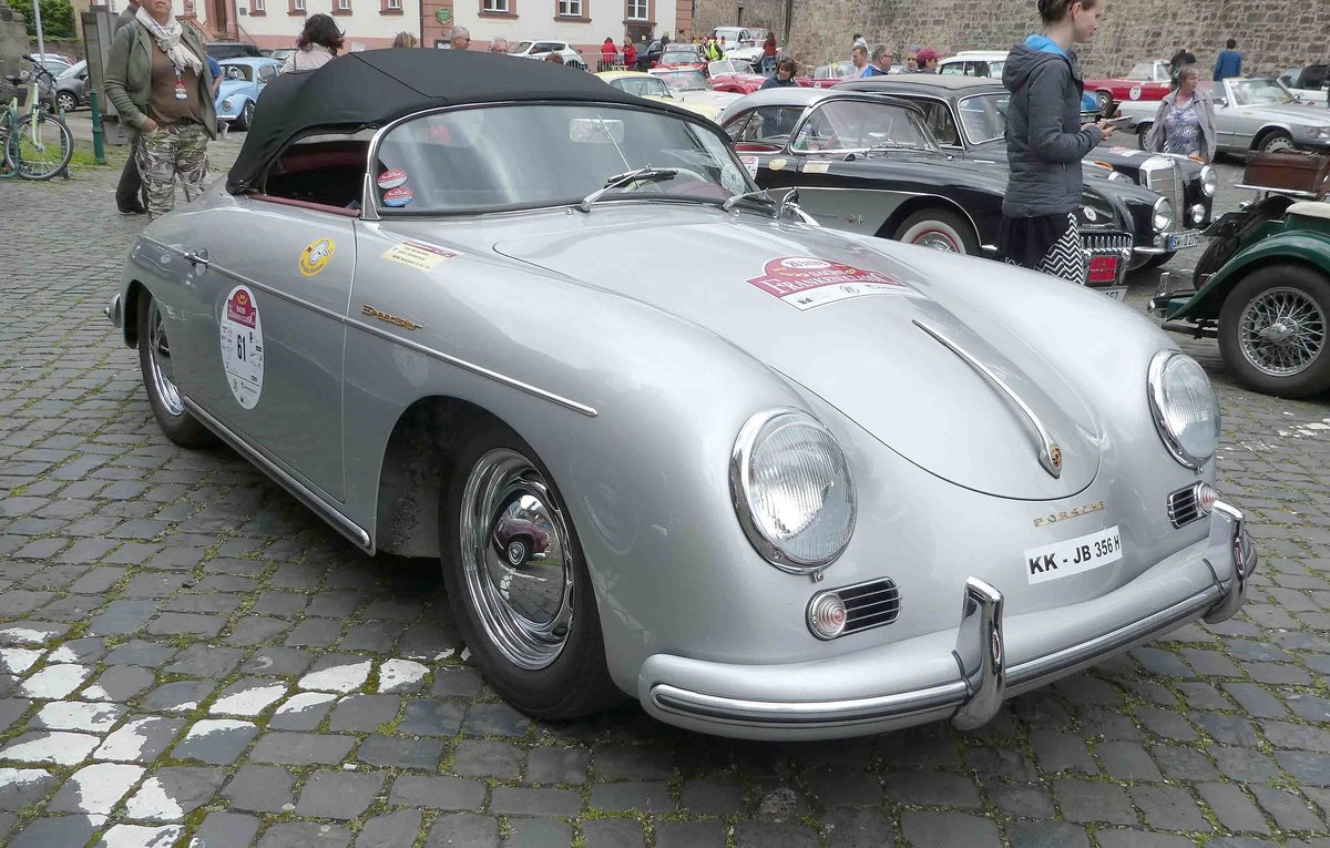=Porsche Speedster 356 1600 S, Bj. 1958, 1600 ccm, 75 PS, steht in Fulda anl. der SACHS-FRANKEN-CLASSIC im Juni 2019