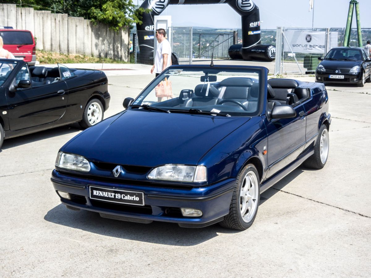 Renault 19 Cabriolet. Aufnahmezeit: 27.06.2015