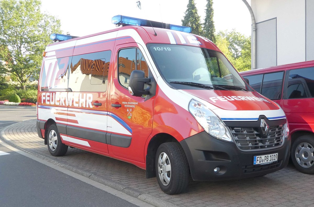 =Renault Master III als MTW der Feuerwehr Petersberg, Aufnahme August 2019