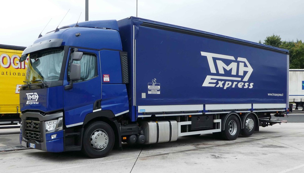 =Renault von TMH-Express rastet im Juli 2018 an der A 7