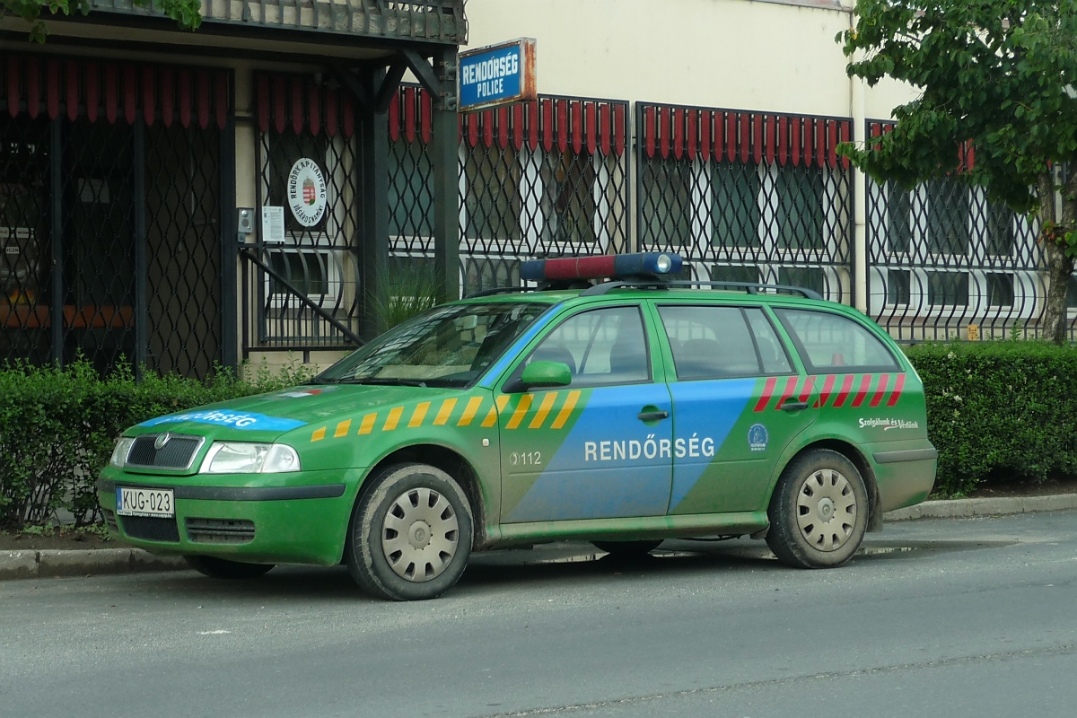 Skoda Octavia der Polizei Vasarosnameny, Ungarn, 9.16.16