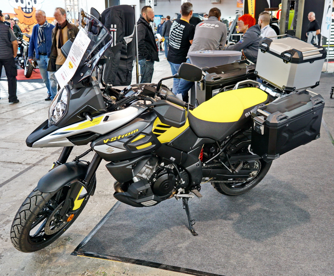 Suzuki V-Strom 1000. 1037ccm. V2-Motor mit 101PS. Foto: Berliner Motorrad Tage, BMT, 08.02.2019