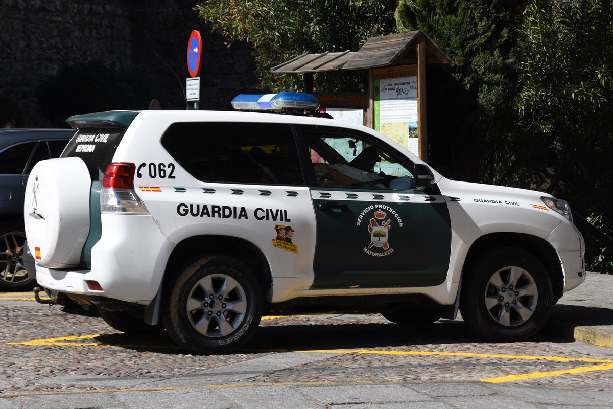 Toyota RAV4 als Fahrzeug der spanischen Guardia Civil, hier als Spezialeinheit SEPRONA (Servicio de Protección de la Naturaleza) – Einheit zum Schutz der Natur (Arenas de San Pedro/Prov. Ávila, 16.04.2019)