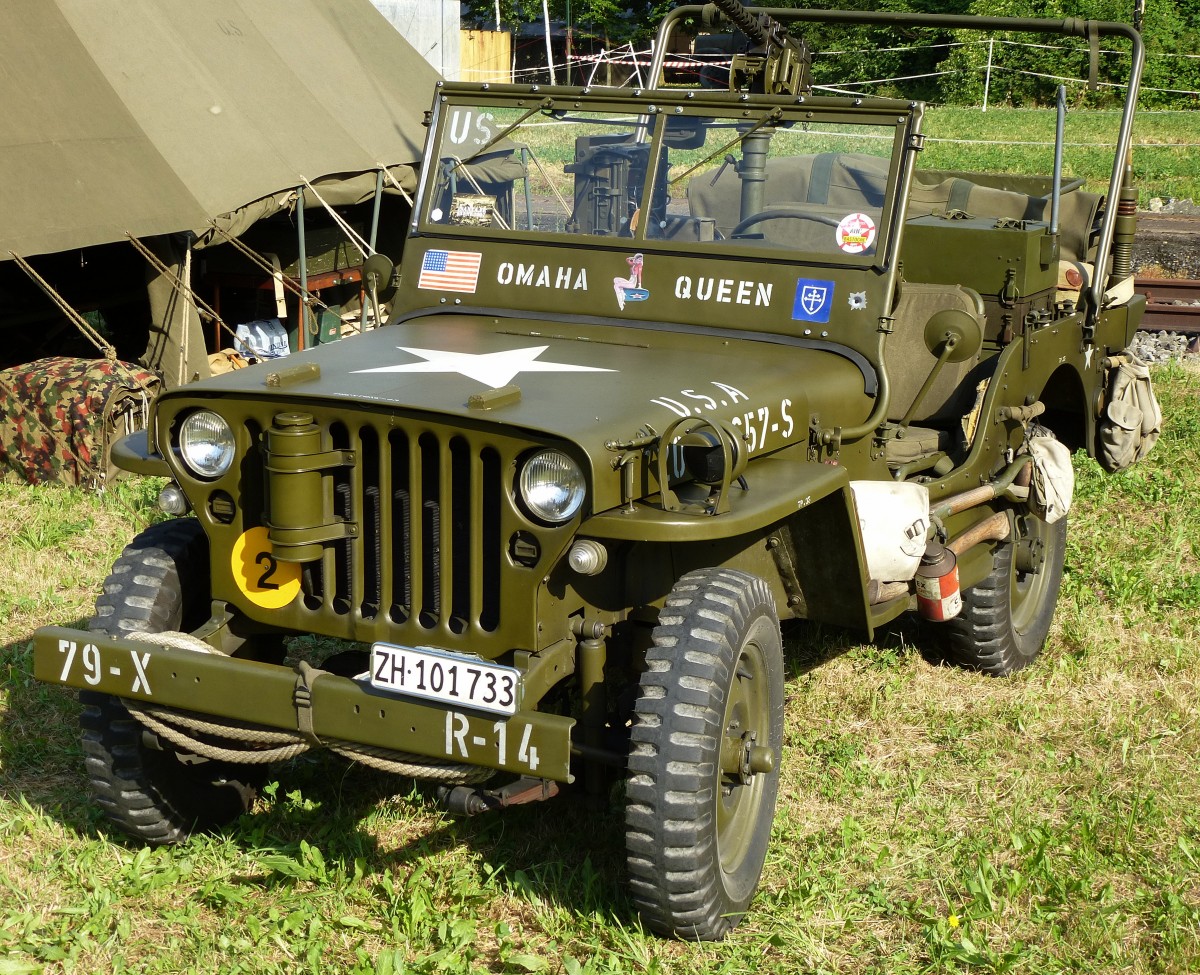 US-amerikanisches Gelndefahrzeug der Firma Jeep bei 6.Int.Militrfahrzeugtreffen im Schweizerischen Militrmuseum Full, Juli 2015