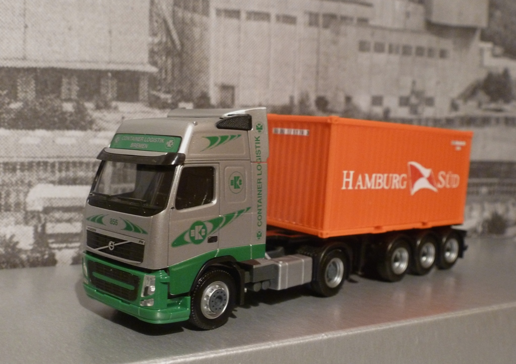 VOLVO FH 480 XL EKB Container Logistik Group mit HAMBURG SÜD 20ft BOX orange HERPA LKW Nachbau eines Original LKW 