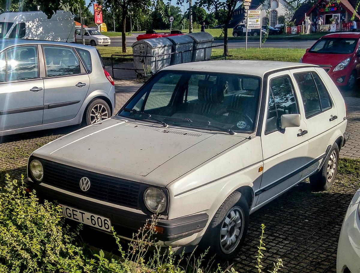 VW Golf II, gesehen in Pécs (HU), Sommer, 2019.