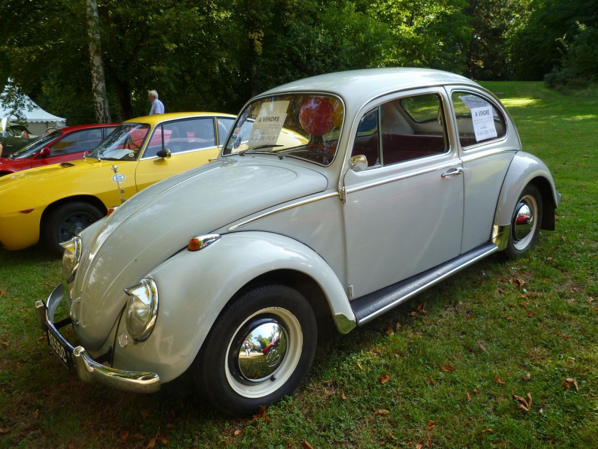 VW Käfer 1200 bei den Luxembourg Classic Days in Mondorf am 29.08.2015