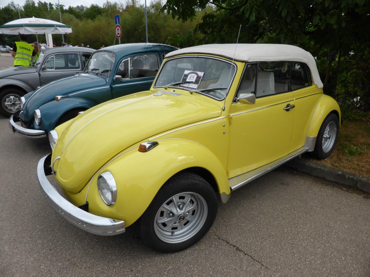 VW Käfer 1302 am 19.07.2015 auf dem 31. Konzer Old- und Youngtimertreffen