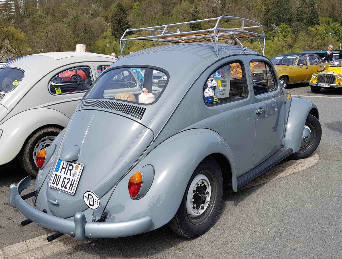 =VW Käfer, ausgestellt bei der Oldtimerveranstaltung in Frankenberg/Eder im Mai 2023