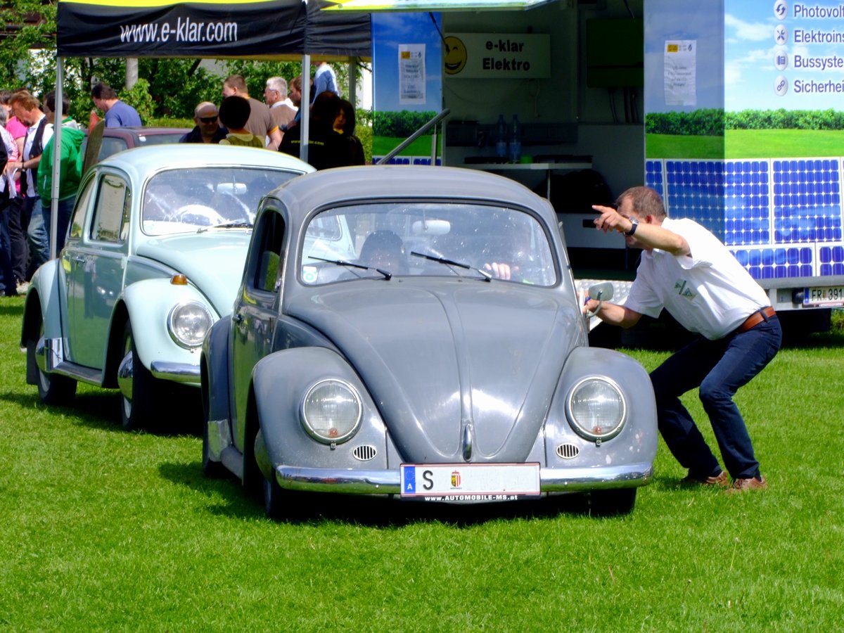 VW  Käferdoppel  haben den Anweisungen Folge zu leisten; 130518