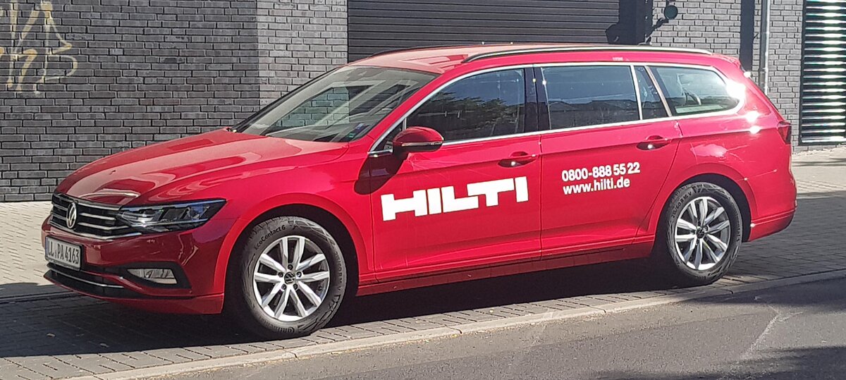 =VW Passat als Firmenfahrzeug der Firma HILTI, 07-2022
