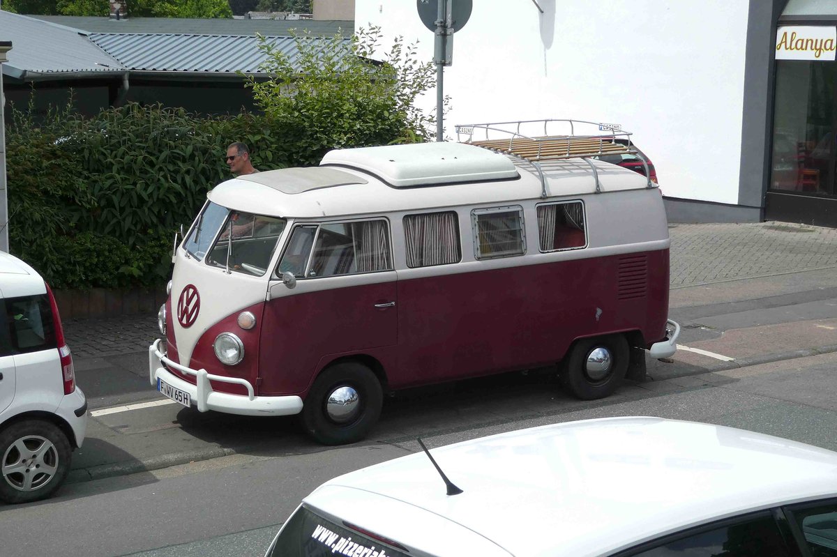 =VW T1, gesehen in Bad Camberg im Juni 2019