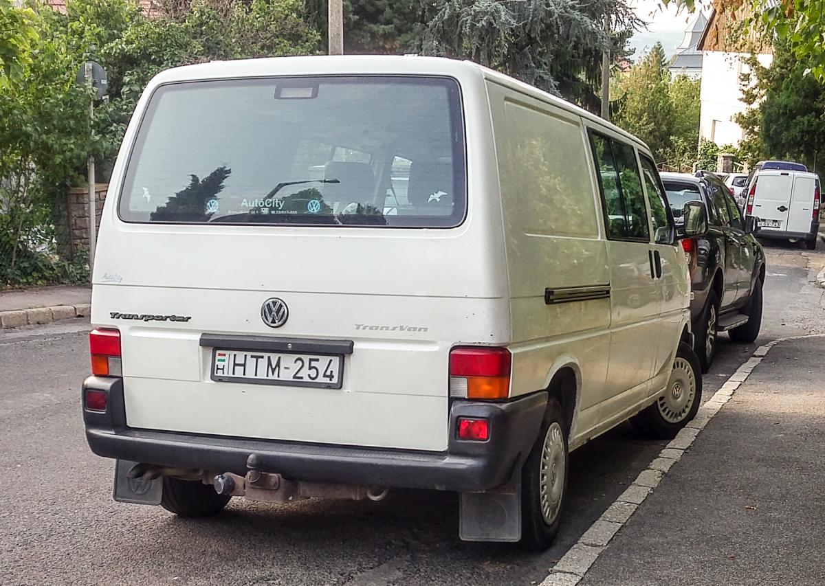 VW Transporter T4, gesehen in Pécs (HU), 2019 (Sommer).
