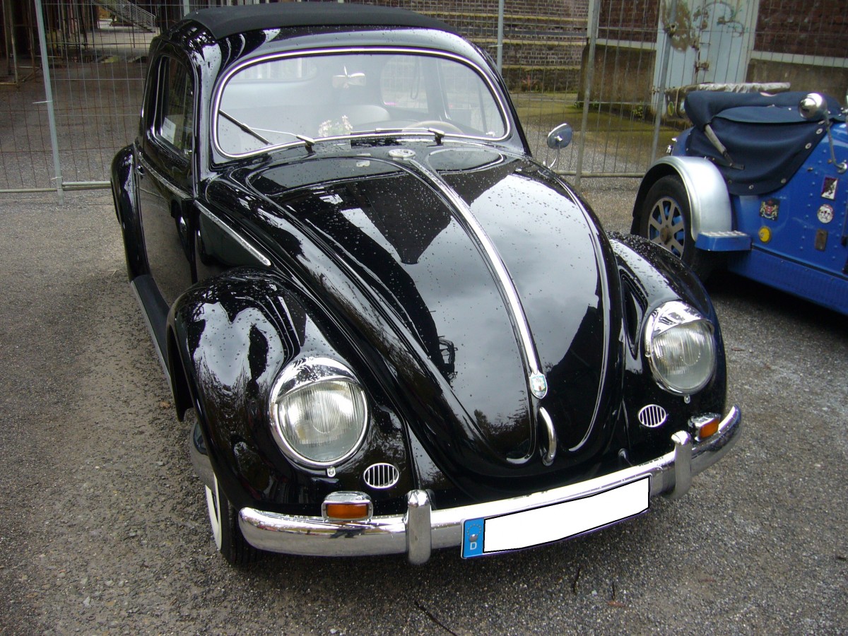 VW Typ 1 des Jahrganges 1953. Historicar am 17.10.2015.
